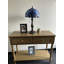 Lampe de table Berniff Tiffany vitrail bleu de style baroque avec ampoules DEL lavande incluses H22 po