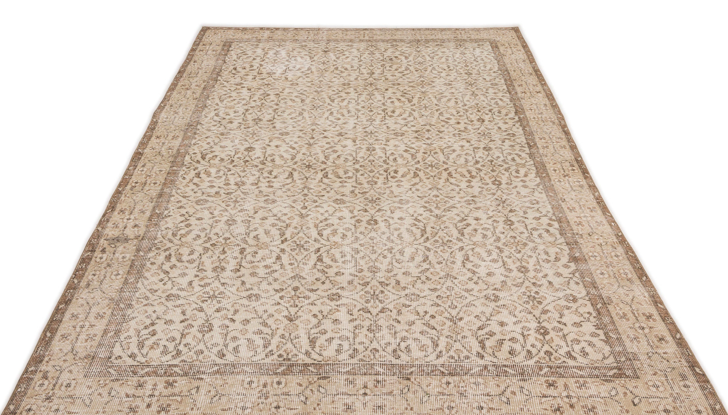 Charlton Home® Rectangle Weatherby Rectangle 5'7" X 9'5" Area Rug | Wayfair