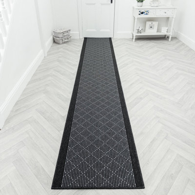 Runner Looped / Hooked Area Rug
