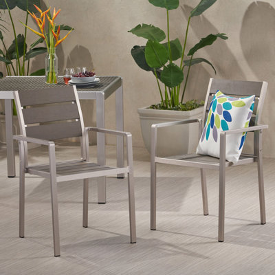 Chaise de salle à manger d'extérieur moderne en aluminium avec siège en faux bois (ensemble de 2)