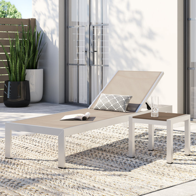 Shore Aluminum Outdoor Chaise and Side Table, Gray