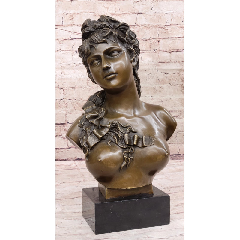 Figurines et sculptures