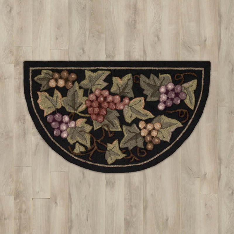 Tapis noir Kauffman, Demi-cercle 1 pi 7 po x 2 pi 8 po