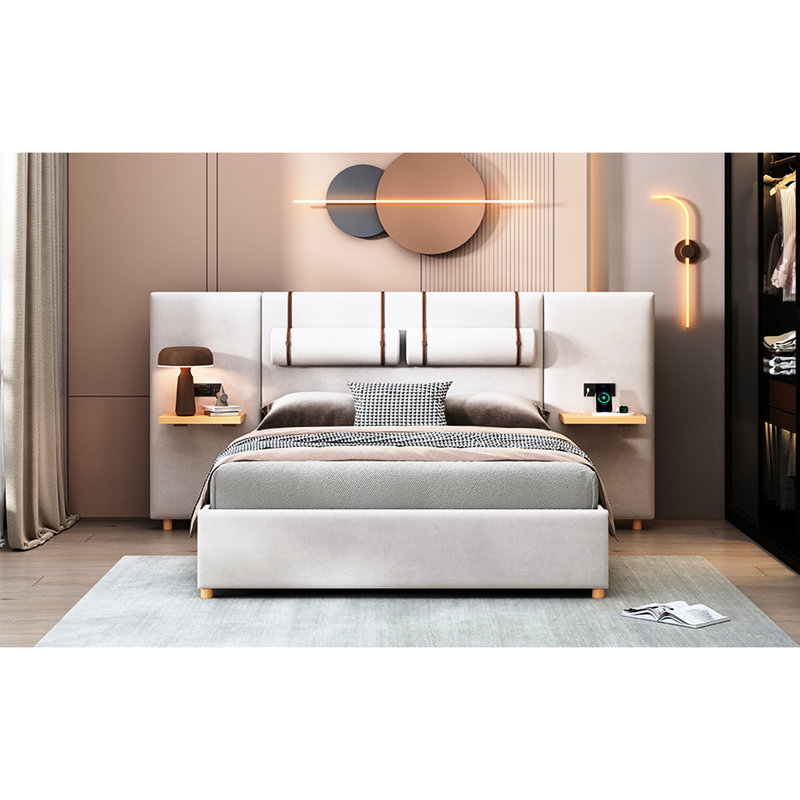 Grand lit tapissier en velours beige