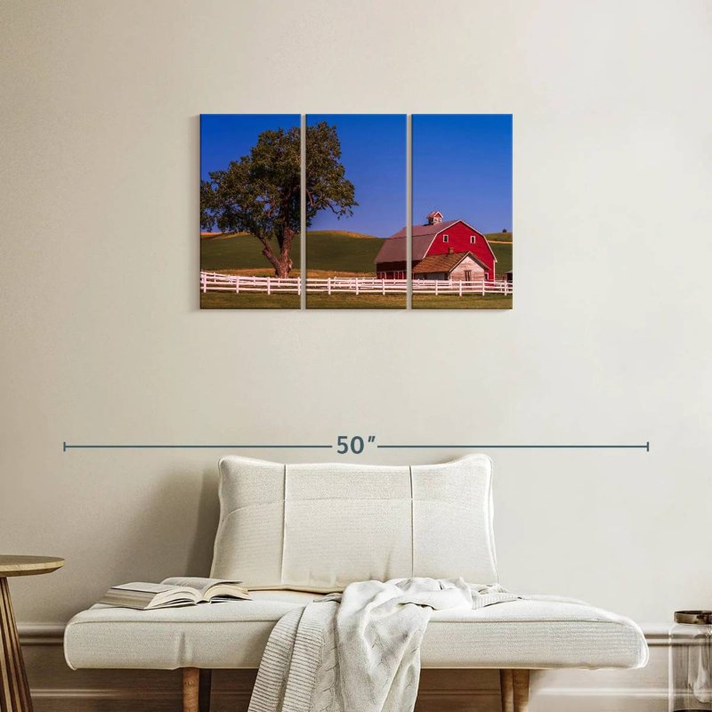 Lilie Palouse Hills Farmouse, 20" H x 33" W