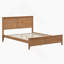 Grand lit plateforme moderne en bois massif avec lattes de bois robustes, sans sommier tapissier-348834407