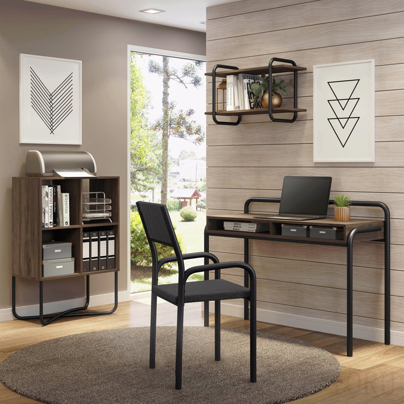 Chaise de bureau avec structure en métal, noire