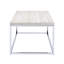 Table basse en chêne clair et chrome avec base ouverte