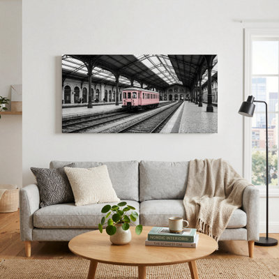 Ensemble de 1 tableau sur toile représentant un train rose