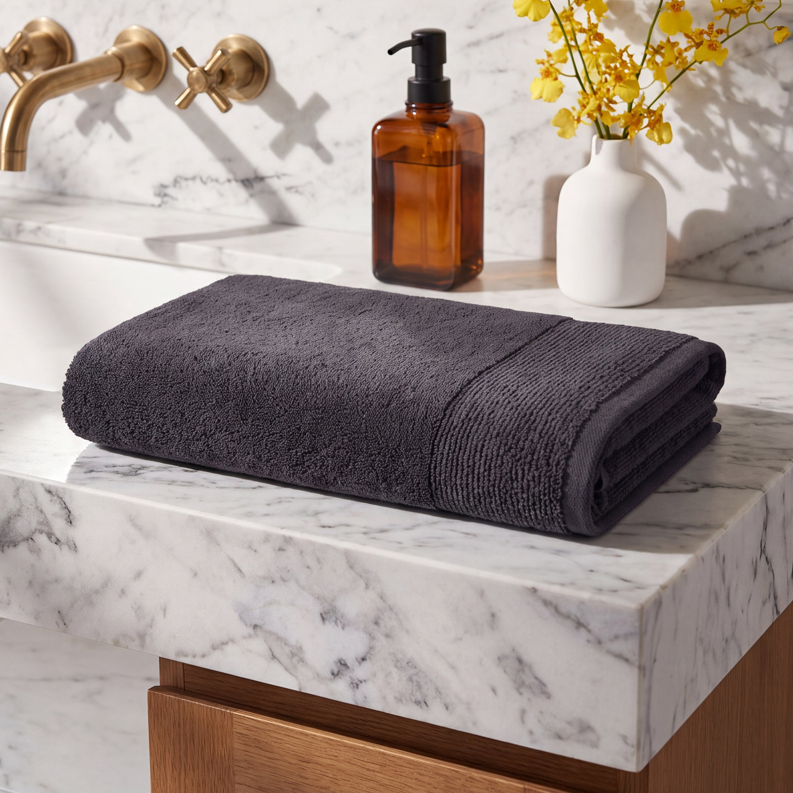 Maven Plush Bath Towel, Coal