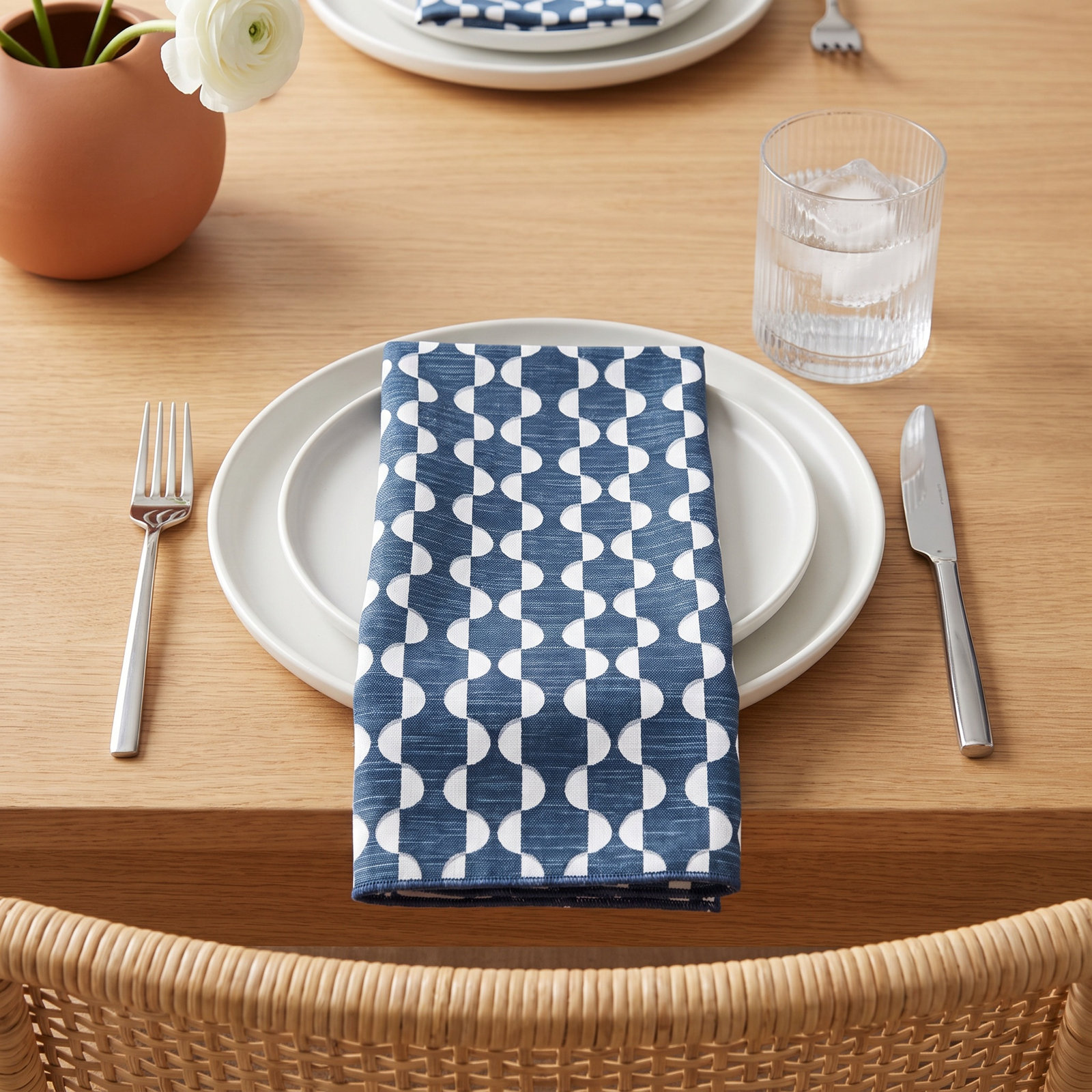 Shari Cotton Napkin, Navy