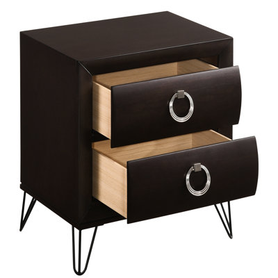 Table de chevet foncée avec tiroirs fonctionnels et une chic chambre à coucher avec 2 glissières de tiroir sécurisées