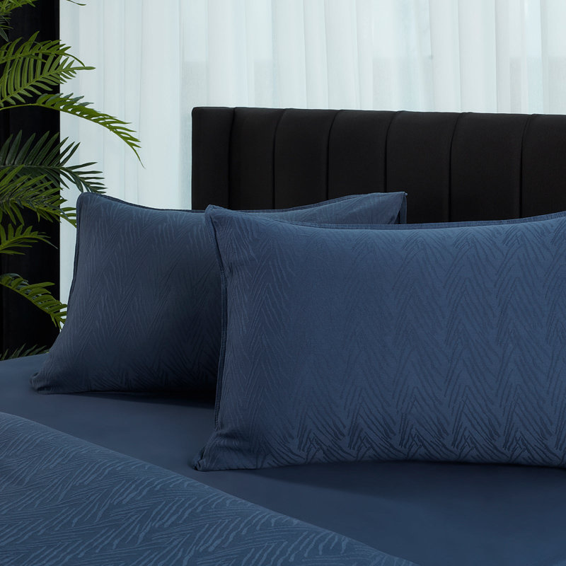 Garyson Cotton Solid Colour Duvet Cover Set with Pillowcases, King - 2 Standard Pillowcases