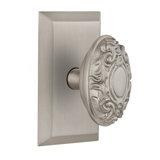 Studio Plate with Victorian Door Knob
