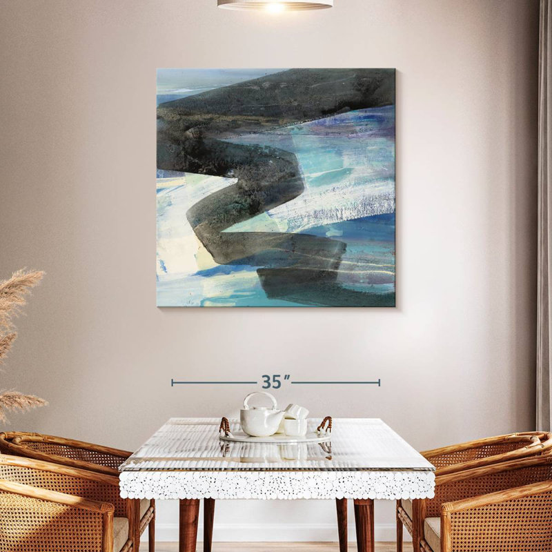 Avery Zig, 39" H x 39" W