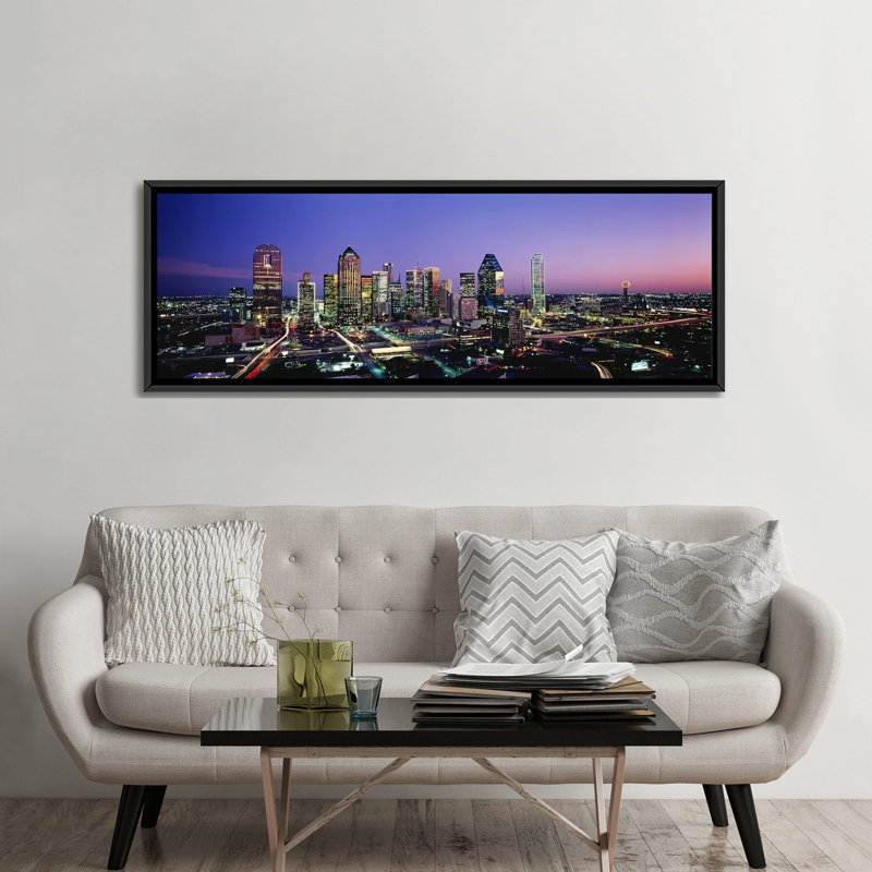 Nightdallas, texas, états-unis-impression sur toile tendue, H 12 po x l 36 po x P 1,5 po, Toile avec cadre noir