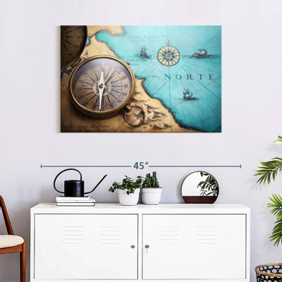 Antique style compass Aletra