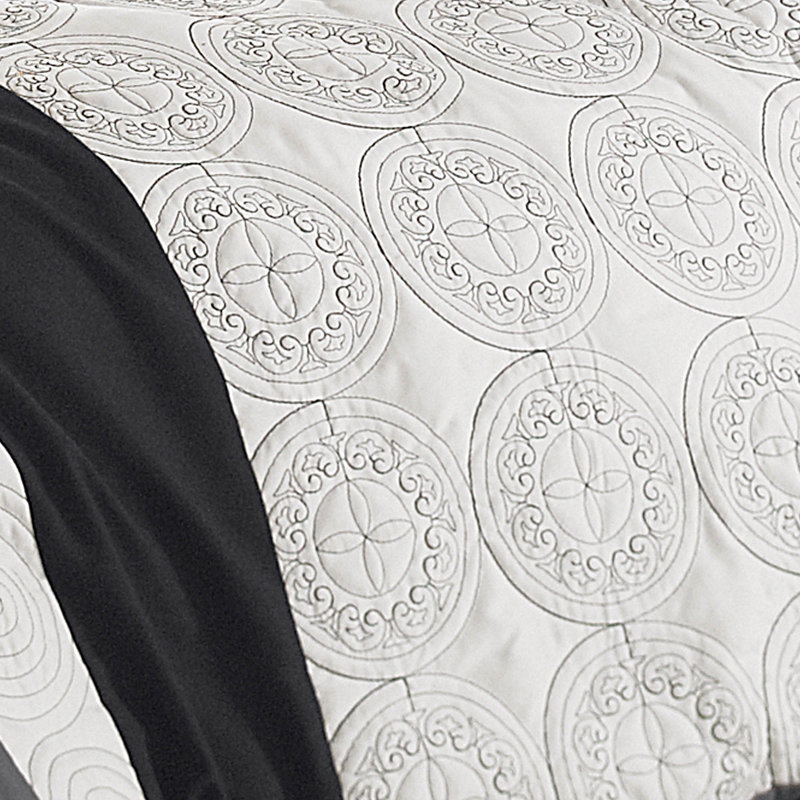 Elsie Gray and Black 7-Piece Queen Comforter Set