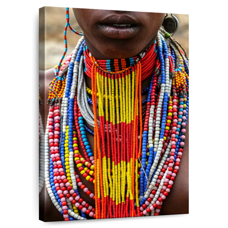Femme Leisha Arbore Tribe, H 36 po x l 24 po