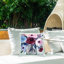 Coussin d'extérieur imprimé Wine and Wedgewood par Annabelle Hall