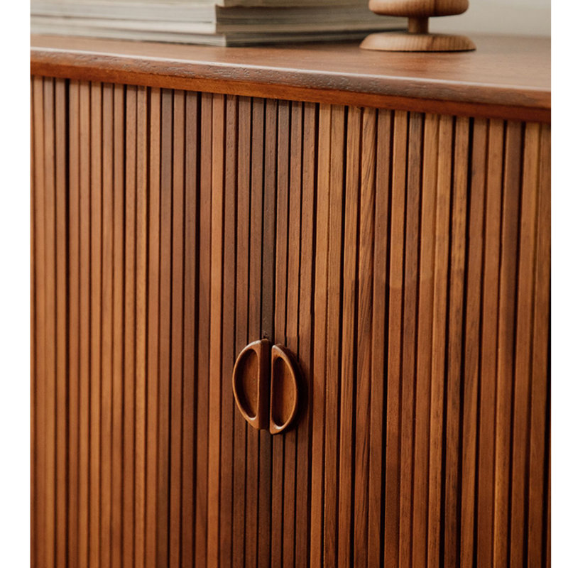 Armoire d'appoint simple et sophistiquée en bois massif