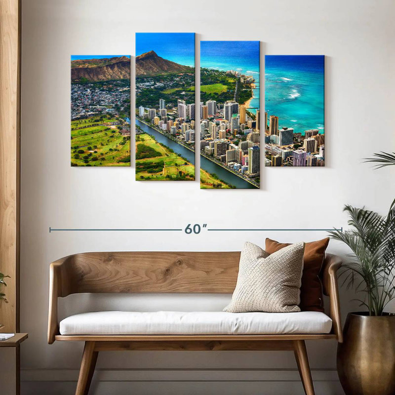 Nicci Waikiki vu d'en haut, H 32 po x l 52 po