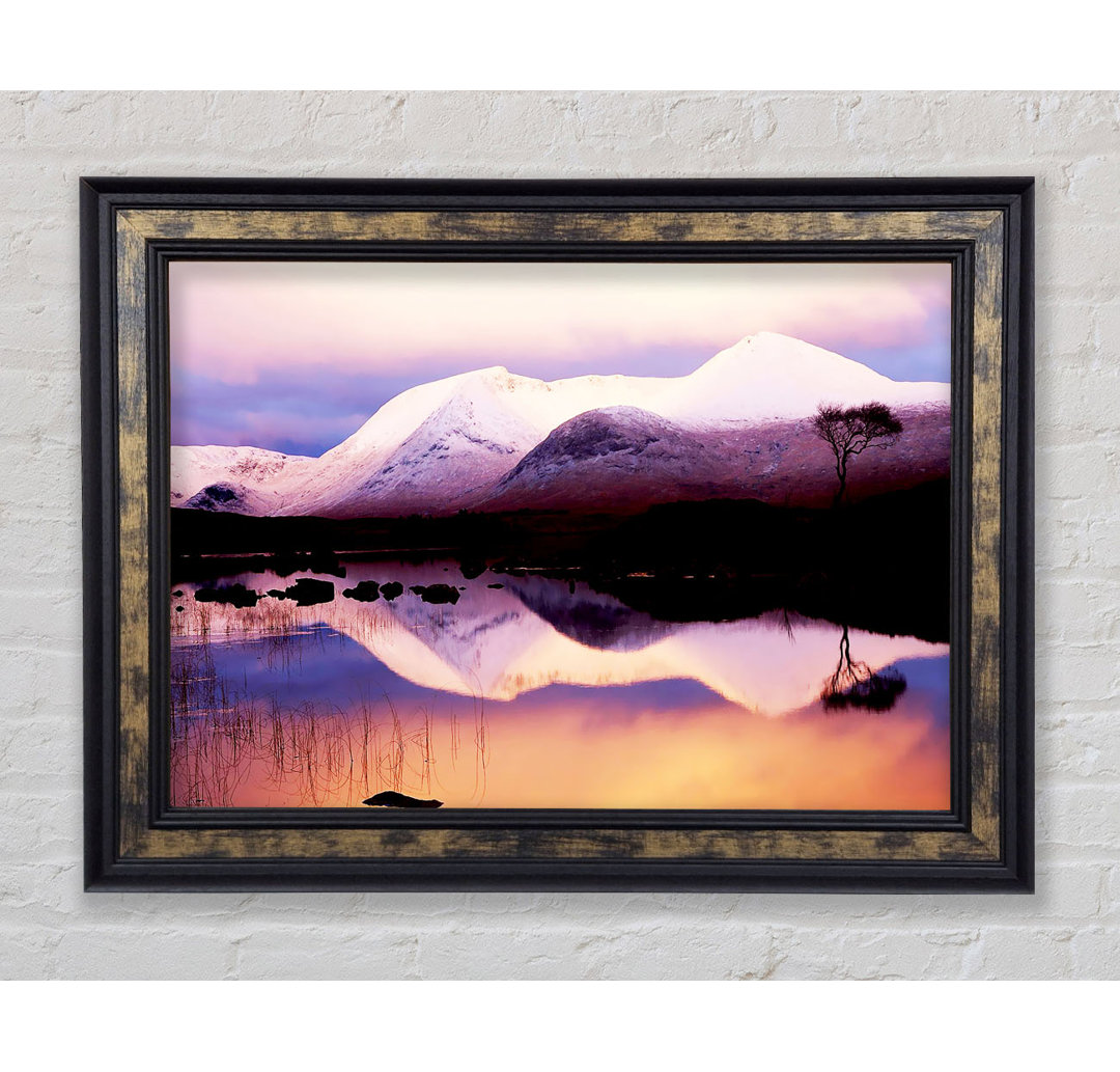 Tranquil Mountain Snow Reflections - Einzelne Bilderrahmen Kunstdrucke