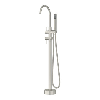 2 Handle Clawfoot Tub Faucet with Diverter