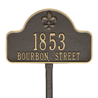 Lexy 3-Line Lawn Address Sign