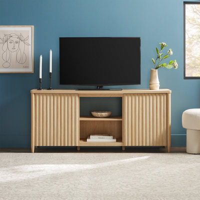 Meuble télé scandinave avec rangement ouvert