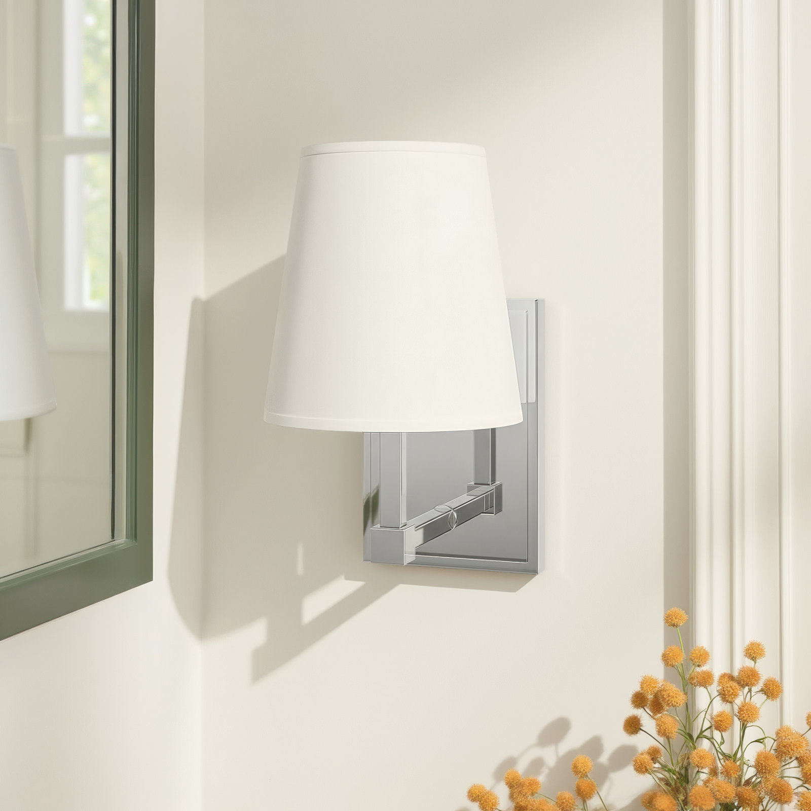 Kali Single Light Dimmable Armed Sconce