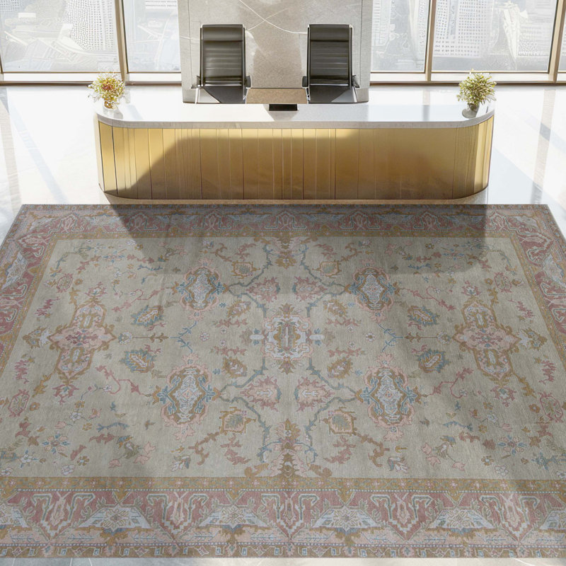 Wool Oriental Area Rug in Beige/Rust