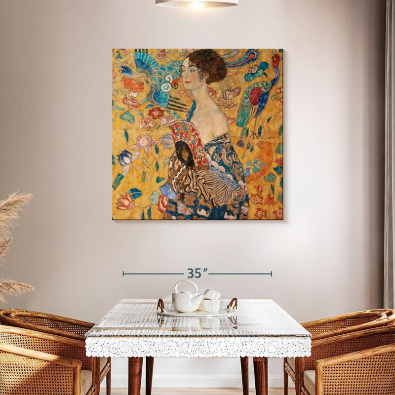 «Lady with a fan», reproduction sur toile, L 39 po x H 39 po