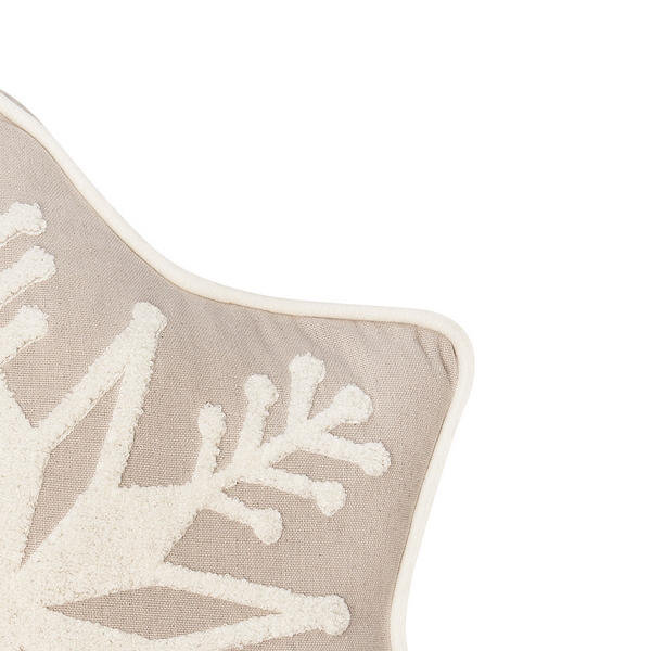  Snowflake Shaped Tufted Throw Pillow