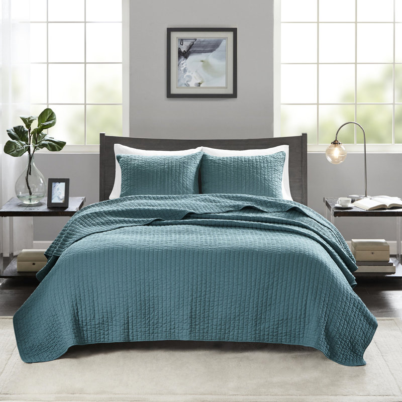 Teal Quilt 3 Piece Full/Queen - Microfiber Fabric, Cotton Filled, Reversible Option, Pick Stitch , Improves Bedroom Tranquility, With And 2 Shams Material, Reversible, Enhances Aesthetics,