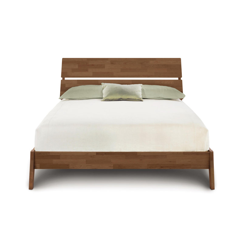 Lit plateforme en bois massif Linn, Double, Saddle Cherry