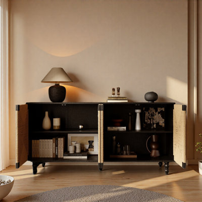 Buffet naturel avec portes brossées en fil de fer et en ruppie maritime et finition grain de bois