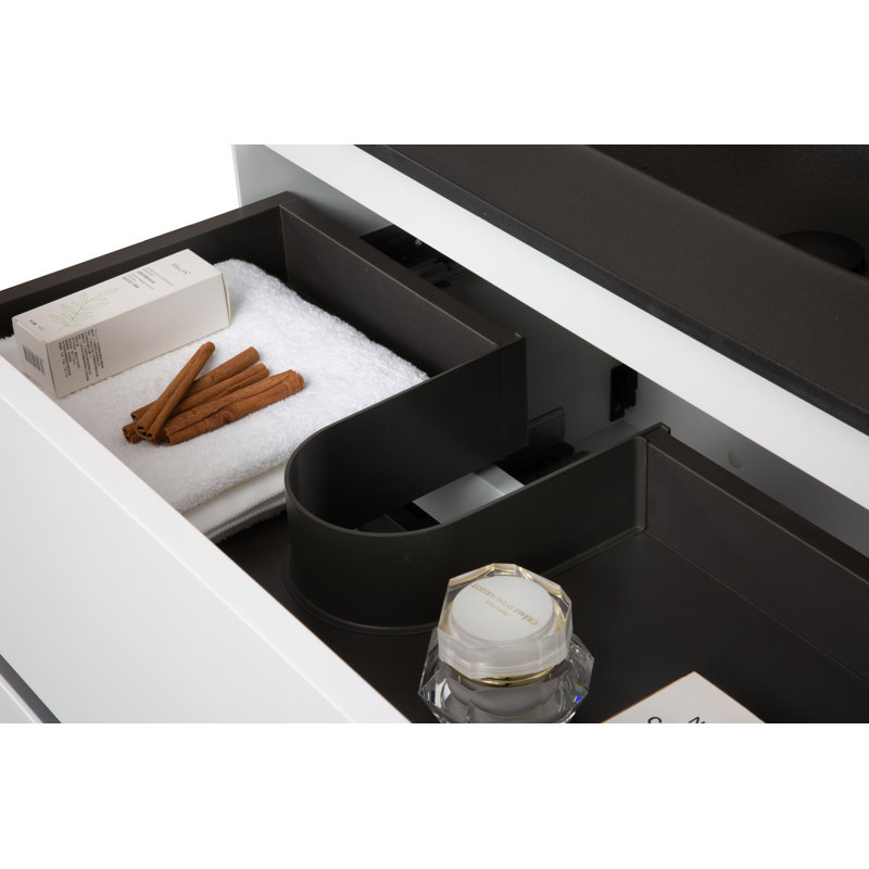 Emily 29.92'' Single Bathroom Vanity with Quartz Top