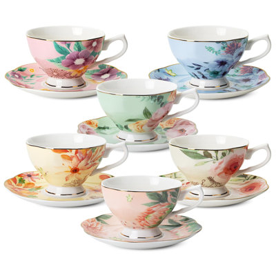 Tasse à café en céramique / porcelaine
