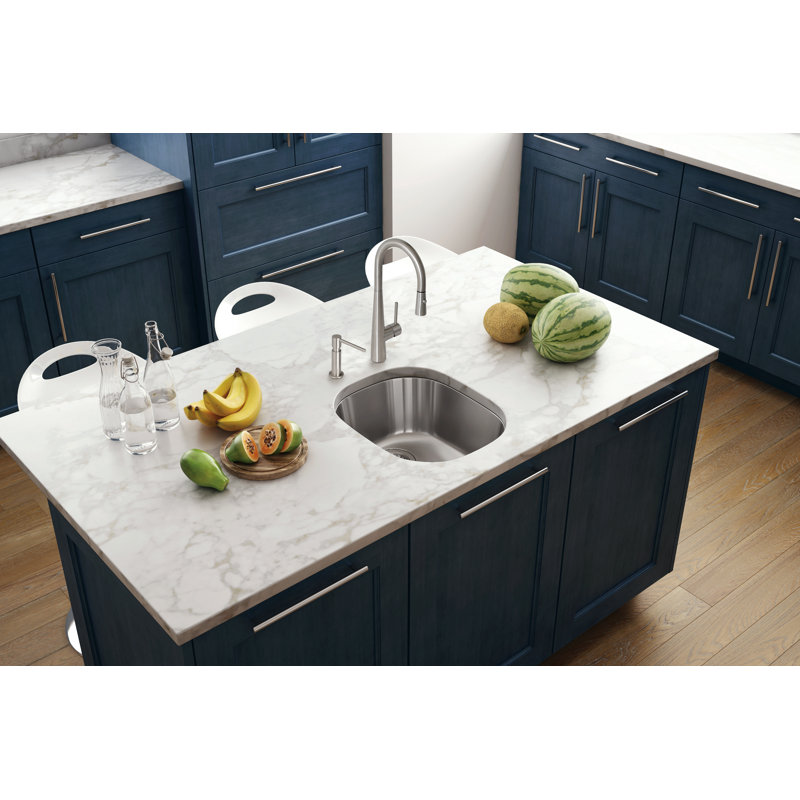 Pull Out Single Handle Kitchen Faucet