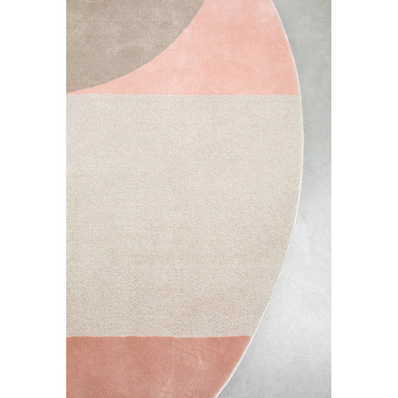 Hilton Geometric Area Rug, Round 7'