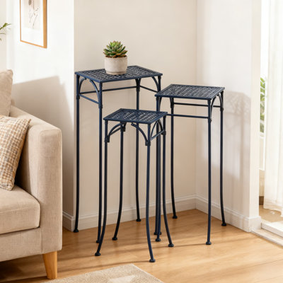3-Tier Metal Plant Stand Indoor Outdoor, Modern Cut-Out Design Square Plant Shelf Set For Multiple Plant Display