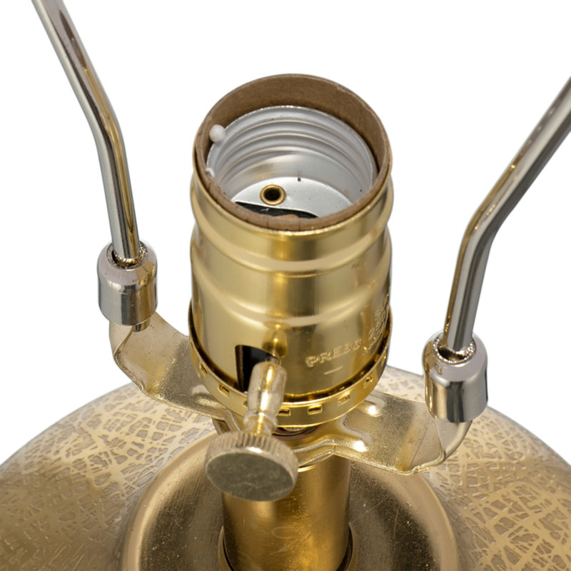 Lampe de table ronde en aluminium doré D18x31 "avec abat-jour en tissu blanc (assemblage de l'abat-jour requis)
