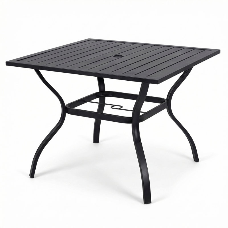 Table de salle à manger en métal et acier