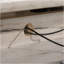 Bureau d'ordinateur avec huche, finition brune