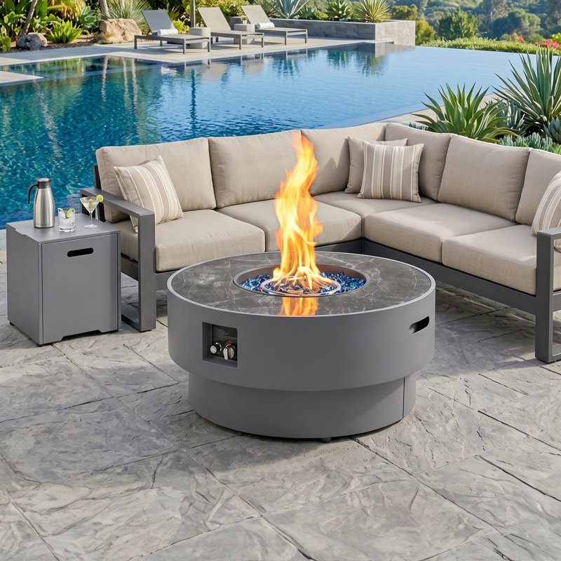 Table brasero ronde 2 en 1 au propane de 81 cm (32 po) avec couvercle pour réservoir, 50 000 BTU, grise.