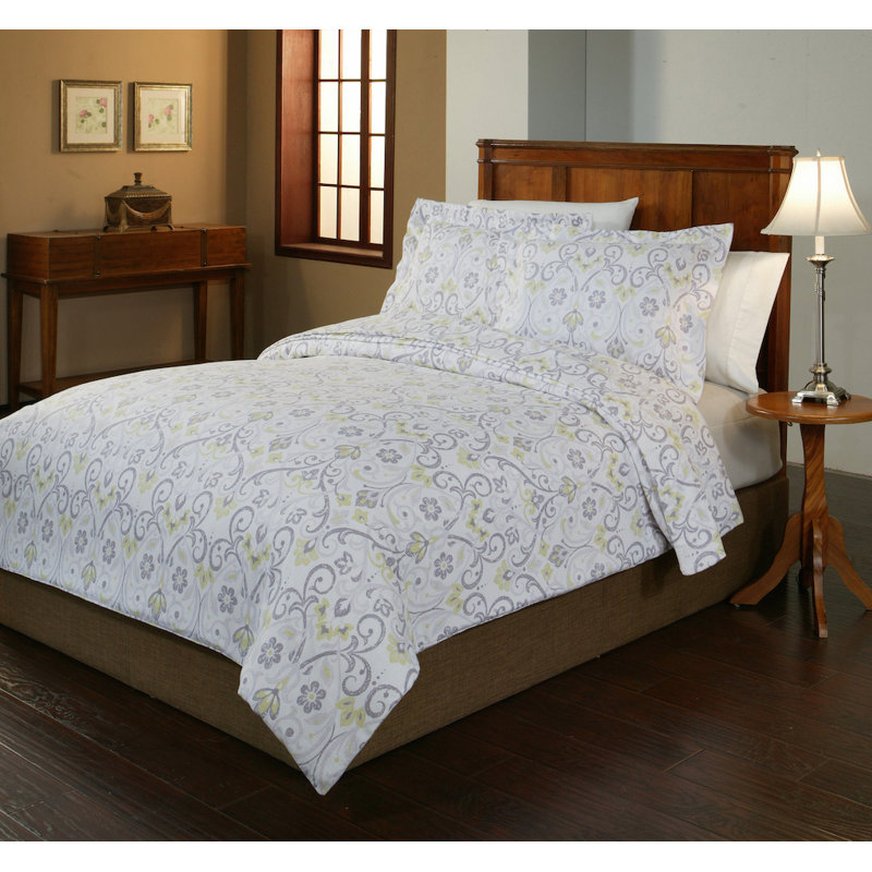 Meadow Cotton Flannel Floral Duvet Cover, King/California King