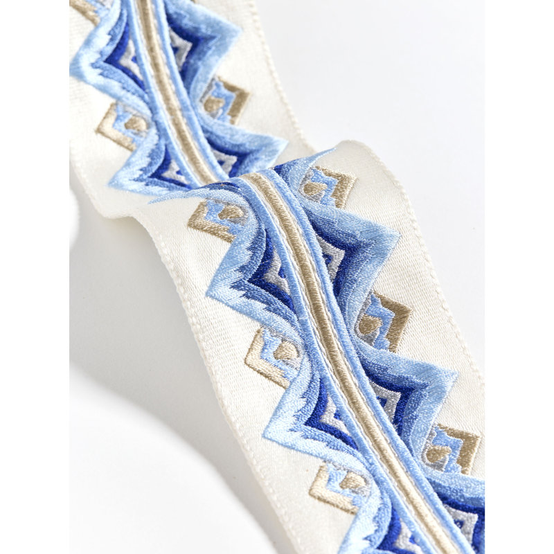 RUBAN brodé FLAMME, Porcelaine
