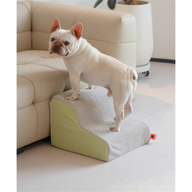 Escaliers pour petits chiens