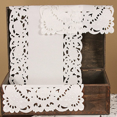 Okehampt Solid Color Easter Table Runner